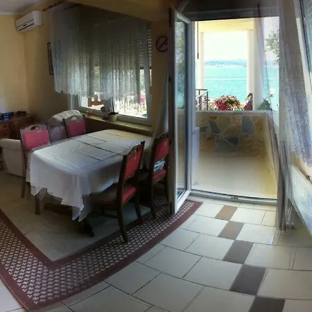 Apartmán Vidovic Bella Vista Mare *